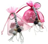 Bedankjes sleutelhanger gelukspoppetje bruidspaar bedankt witte en roze hartjes Bedankjes sleutelhanger gelukspoppetje bruidspaar bedankt witte en roze hartjes
